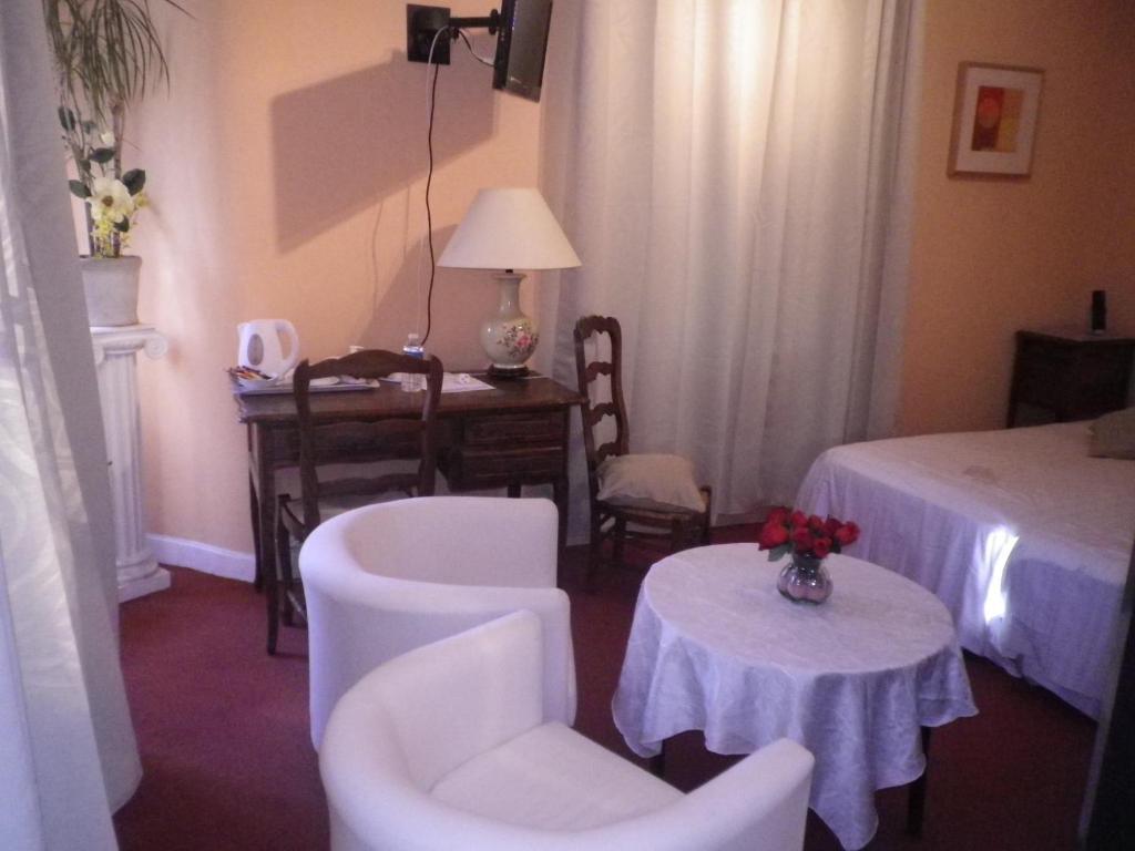 Hotel Ermitage Du Moulin Labotte Haybes Cameră foto