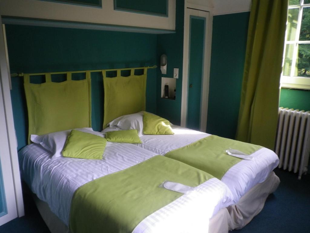 Hotel Ermitage Du Moulin Labotte Haybes Cameră foto